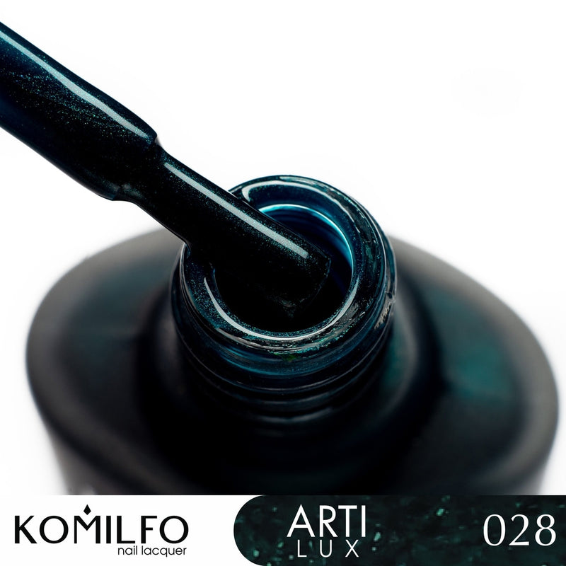 KOMILFO ARTILUX 028 ЗВИЧАЙНИЙ ЛАК ДЛЯ НІГТІВ (НЕ ГЕЛЬ) (ГОЛОВНО-ЗЕЛЕНИЙ, З МІКРОСПРЕЄМ), 8 МЛ 222028