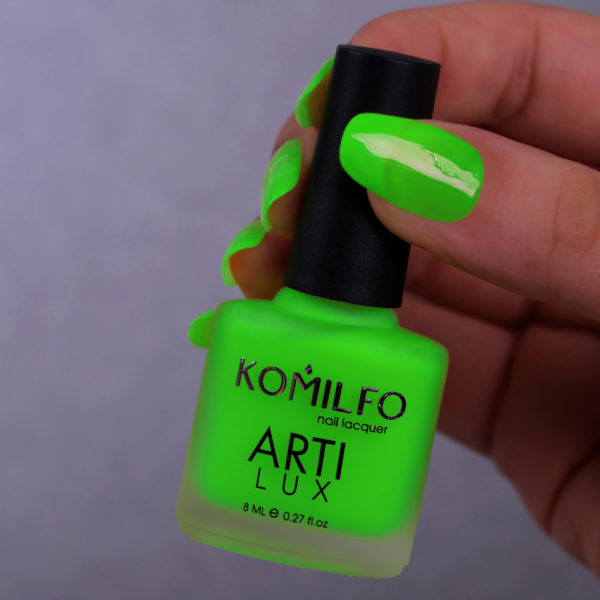 KOMILFO ARTILUX 032 ЗВИЧАЙНИЙ ЛАК ДЛЯ НІГТІВ (НЕ ГЕЛЬ) (ЯСКРАВО-ЗЕЛЕНИЙ, НЕОН), 8 МЛ 222032