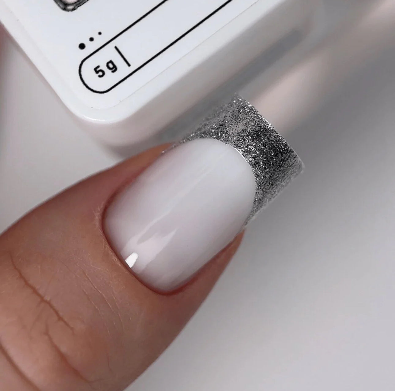 HEYLOVE. SOLID PLATINUM SET, BROWN, 5*5 G