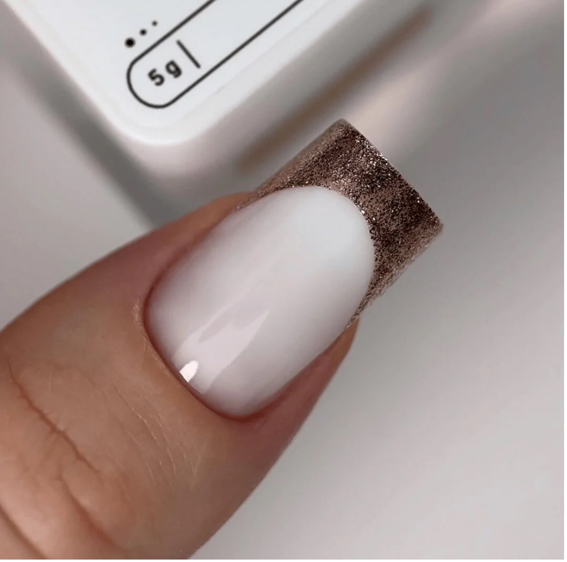 HEYLOVE. SOLID PLATINUM SET, BROWN, 5*5 G