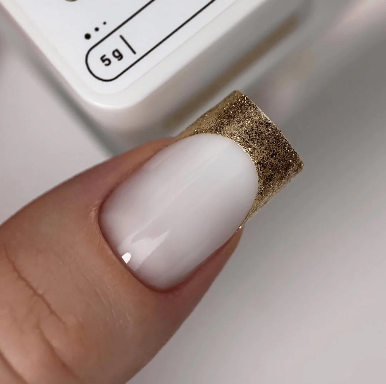 HEYLOVE. SOLID PLATINUM SET, BROWN, 5*5 G