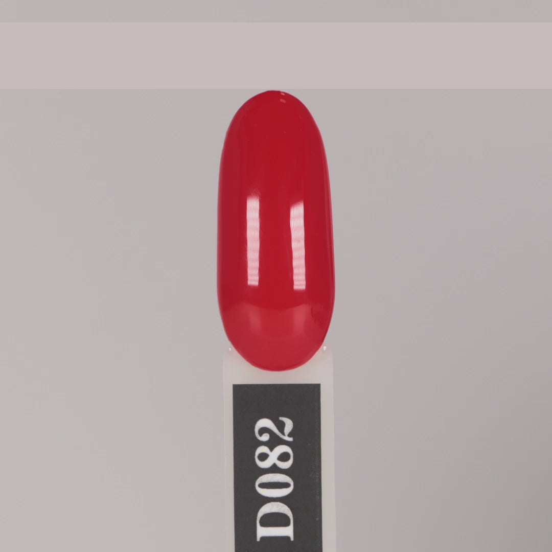Gel Polish Komilfo Deluxe Series D082 (classic red, enamel), 8 ml