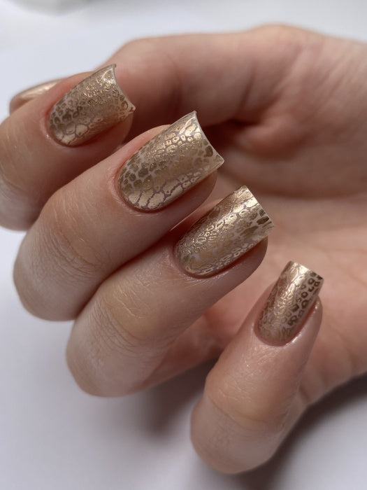 ТЕМНЫЙ ТЕМНО-ЗОЛОТОЙ ЛАК-МЕТАЛЛИК №21, 8 МЛ S021